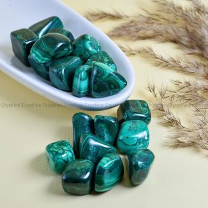 malachite tumbled stones