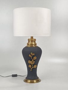 Iron Casting Lighting Table Lamp