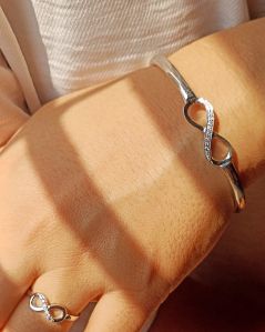 925 Silver Infinity Bangle Bracelet