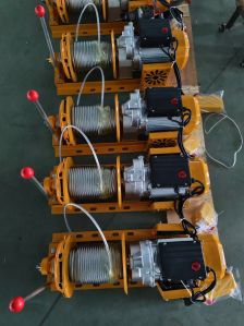 45 Kg Electric Mini Crane With Clutch Winch