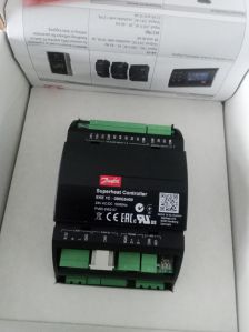 Danfoss 080G5400 Superheat controller, EKE 1C,0.5 - 4 V DC