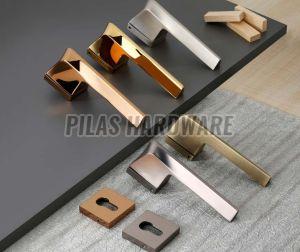 P-1212 Lever Door Handle