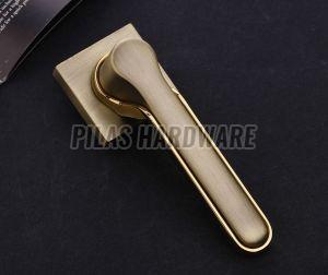 Piccadily Lever Door Handle