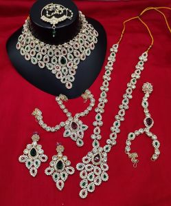 Artificial Bridal Necklaces Set