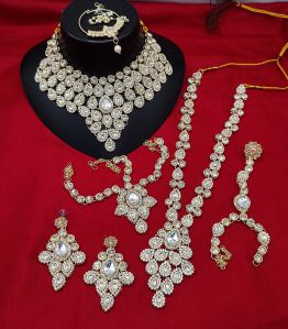 Artificial Bridal Necklaces Set