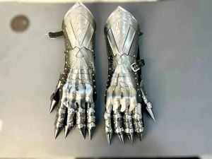 Medieval Nazgul Gloves