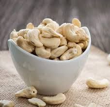 W180 Whole Cashew Nuts