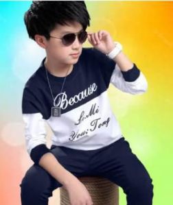 Boys Printed Sweatshirt & Hoodie