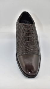 BROWN DERBY EMBOSS SOFTY LEATHER SHOE