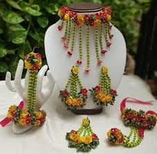 Fresh Flower Jewellery Set