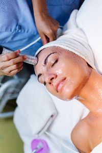 Hydra facial