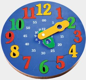 TE- 21 Round Wooden Learning Clock Puzzle Toy