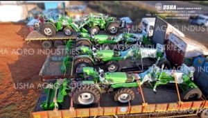 Deutz Fahr Tractor Grader Attachment