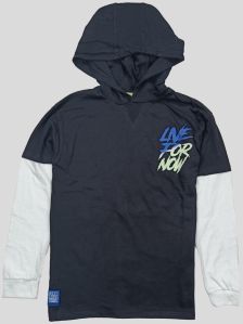 hooded t shirt