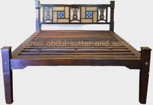 teakwood bed