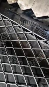 Carbon Steel Expanded Mesh