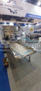 AUTOMATIC PASTA MAKING MACHINE