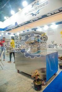 Semi Automatic Macroni Making Machine