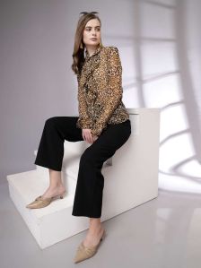 Women Animal Print Regular Fit Top