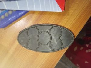 Black Plastic Cloth Washing Brush