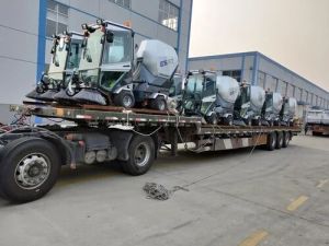 Self Propelled Road Sweeping Machine