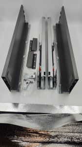 Slim Tandem Drawer