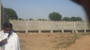 7 Feet Compound Wall