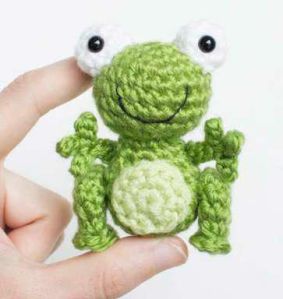 Crochet Stuffed Frog Toy