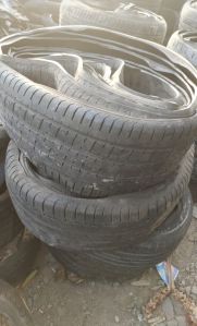 Italy 3 Piece Cutting Tyre Scrap