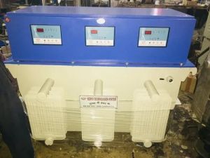 100 KVA 3 Phase Oil Cool Voltage Stabilizer