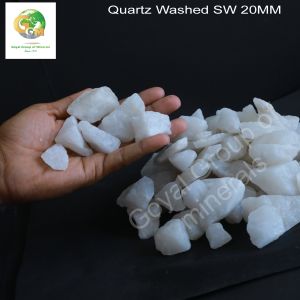 20mm Snow White Washed Quartz Grits