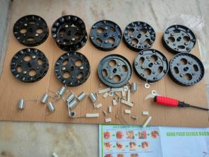 Plastic Hand Pushed Single Box Seeder