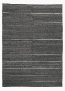 Loom Knotted Geometrical Carpet