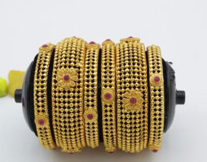 Designer Bangle Set