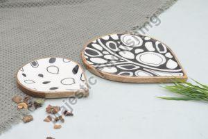 Monochrome Wooden Plates