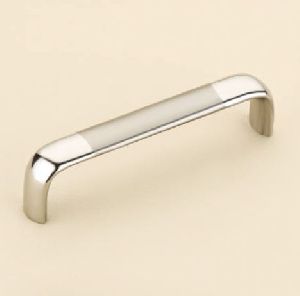 NS-121 Cabinet Handles