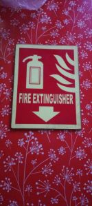 Fire extinguisher auto glow