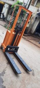 Manual Semi Electric Stacker