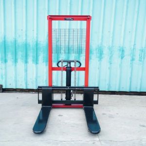 Pallet Stacker