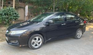 Honda city car 2015, diesel, uper model