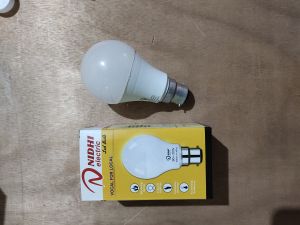 9 Watt LED Bulb