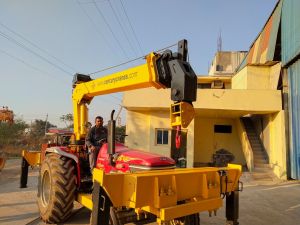 Tractor Mounted Crane