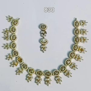 Golden Artificial Necklace Set