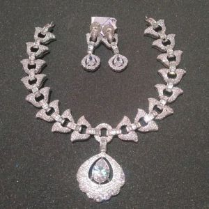 Silver Artificial Necklace Set
