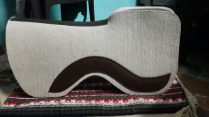 Woollen felt saddle pads