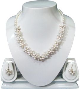 Real Pearls Necklace Set