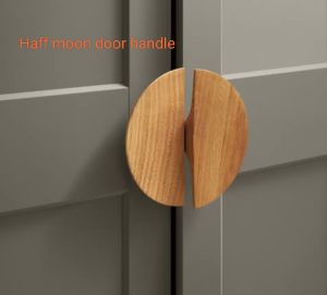 Half moon door handle