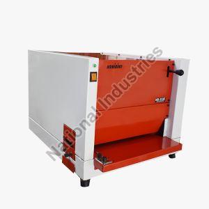 Electric Die Changeable Paper Punching Machine