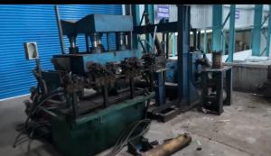 metal slitting machine.