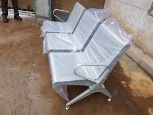 SS 3Seater Metro Chair With Cushions